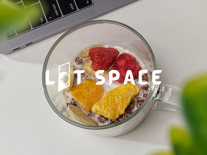 Shop Lot Space on Atome