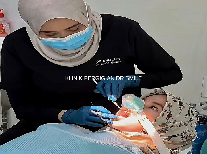Shop Klinik Pergigian Dr Smile on Atome