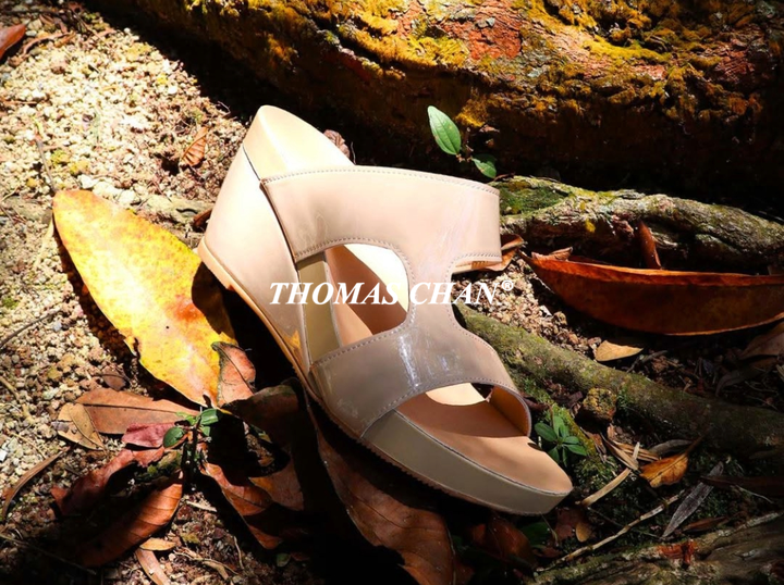 Shop Thomas Chan on Atome